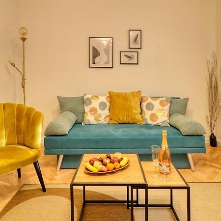 Quito Apartment - Stylish & Quiet Bucareste Exterior foto